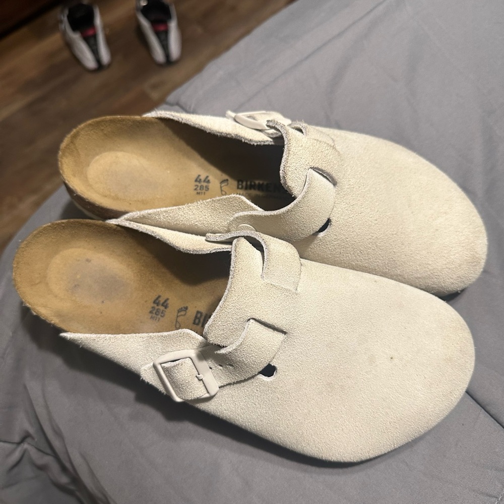 Birkenstock Cream Suede Buckle Clogs